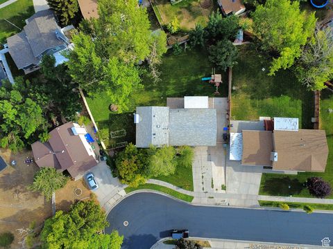 Tiny photo for 5183 W CADENZA DR, West Jordan, UT 84081 (MLS # 2097253)