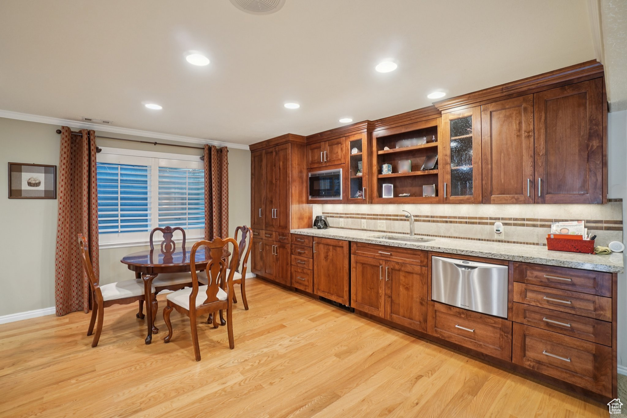 CHARTER POINTE - Residential