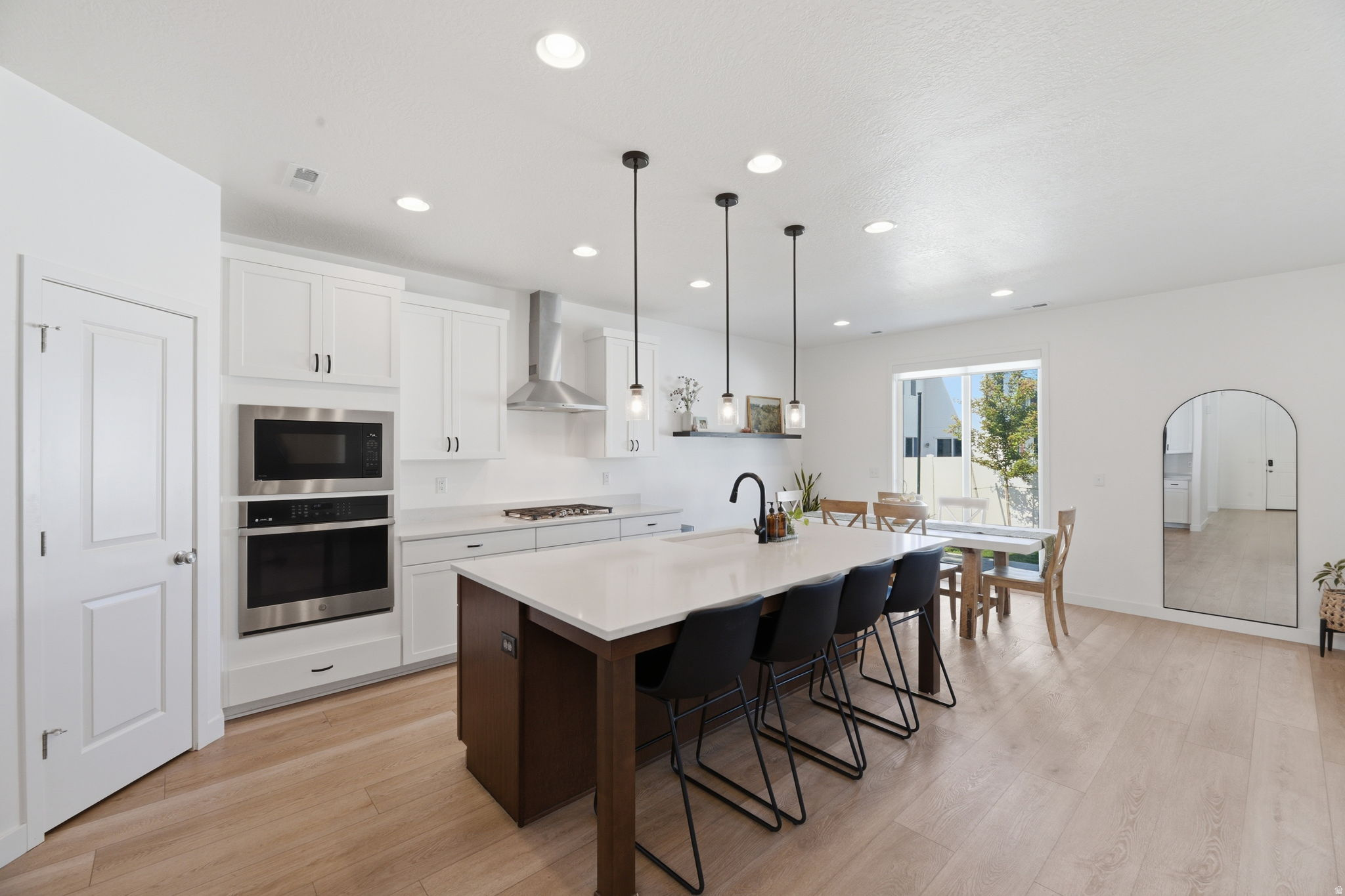 CREEKSHIDE  AT SHORELINE - Residential