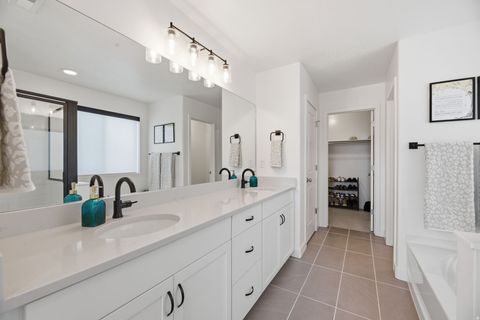 Tiny photo for 2948 S 2600 W, Syracuse, UT 84075 (MLS # 2154191)