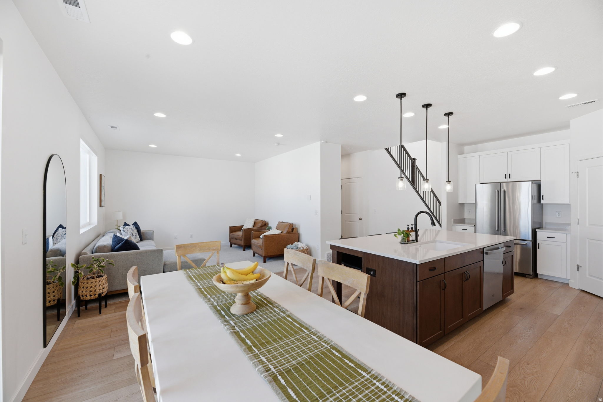 CREEKSHIDE  AT SHORELINE - Residential