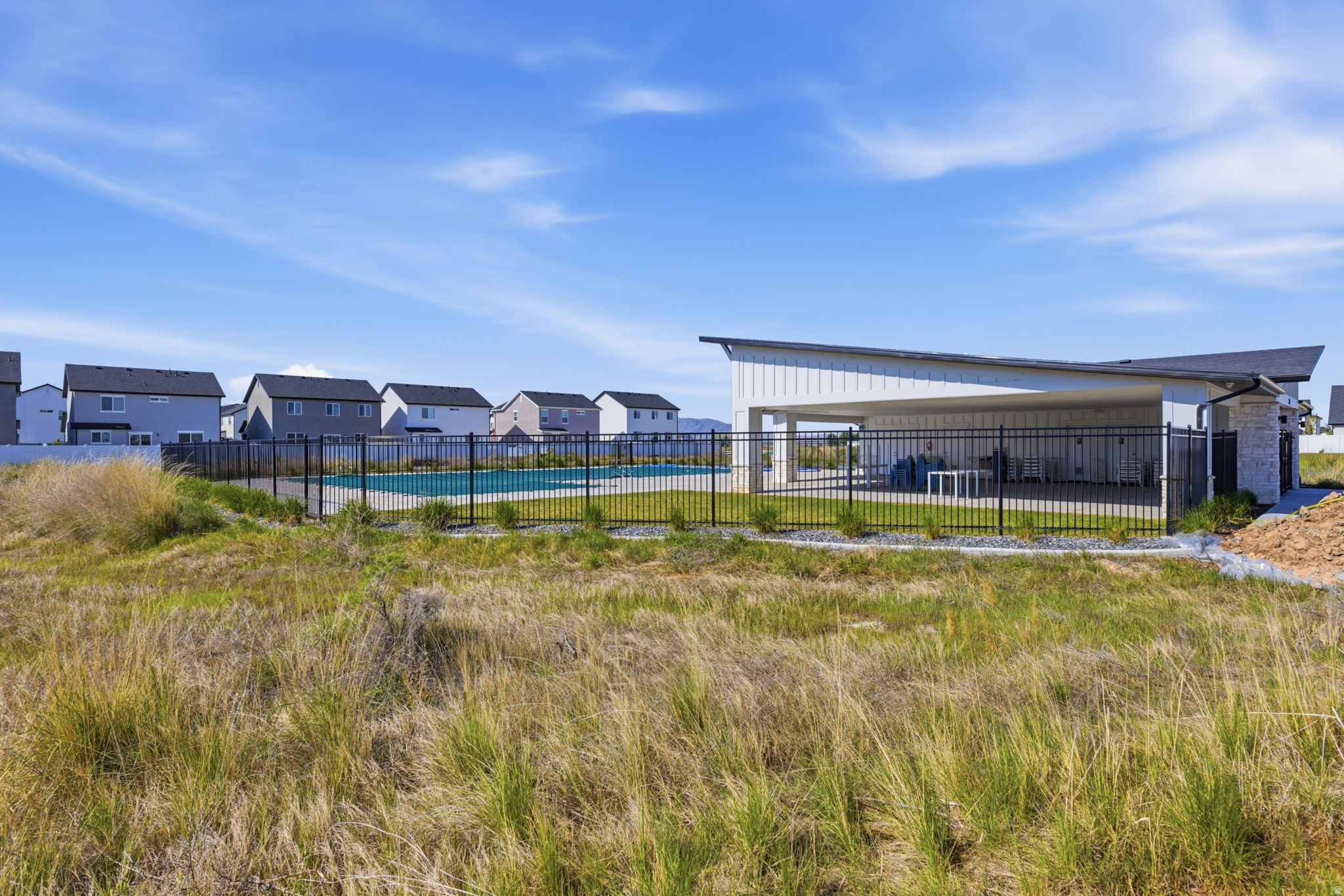 CREEKSHIDE  AT SHORELINE - Residential