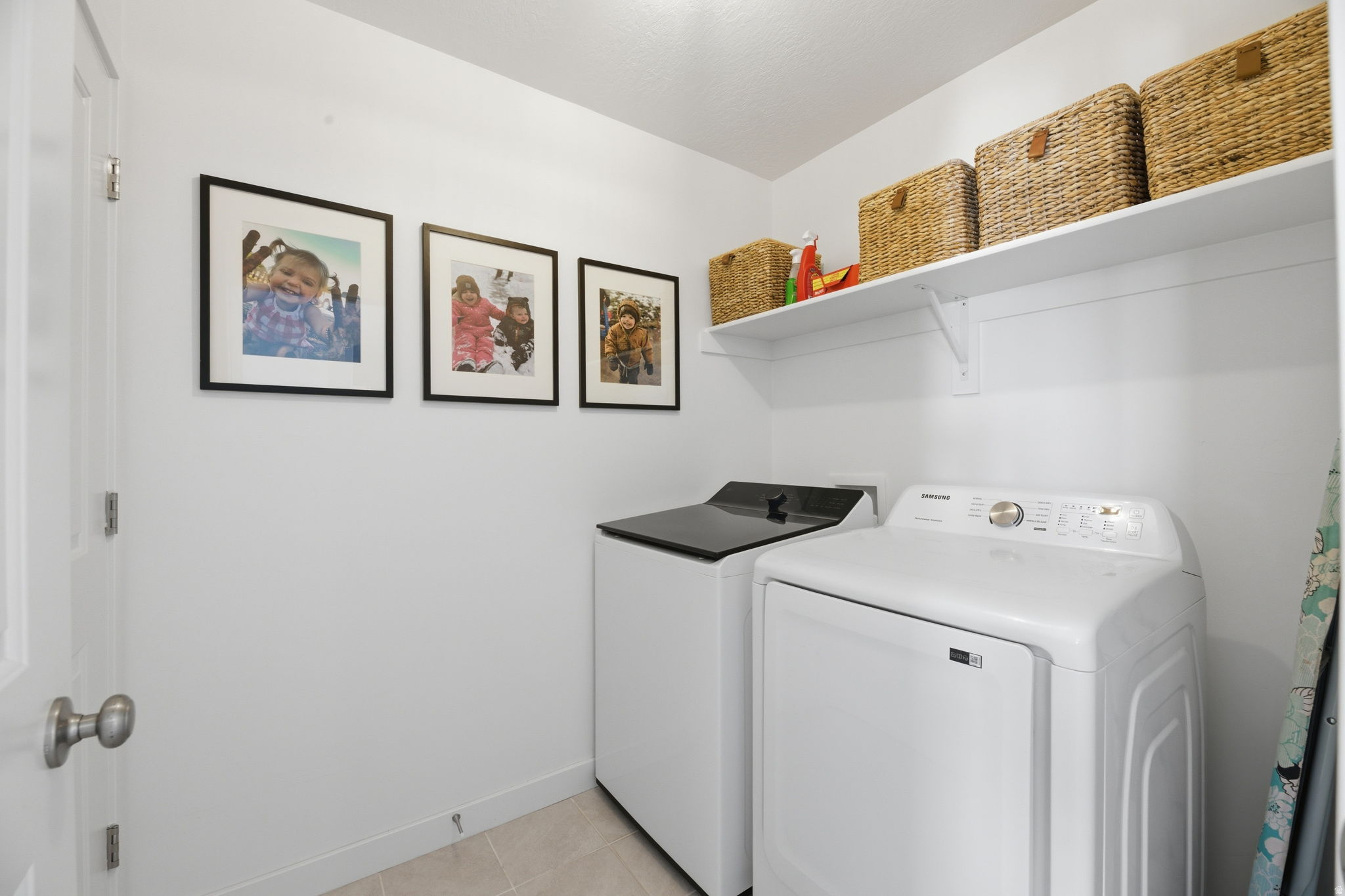 CREEKSHIDE  AT SHORELINE - Residential