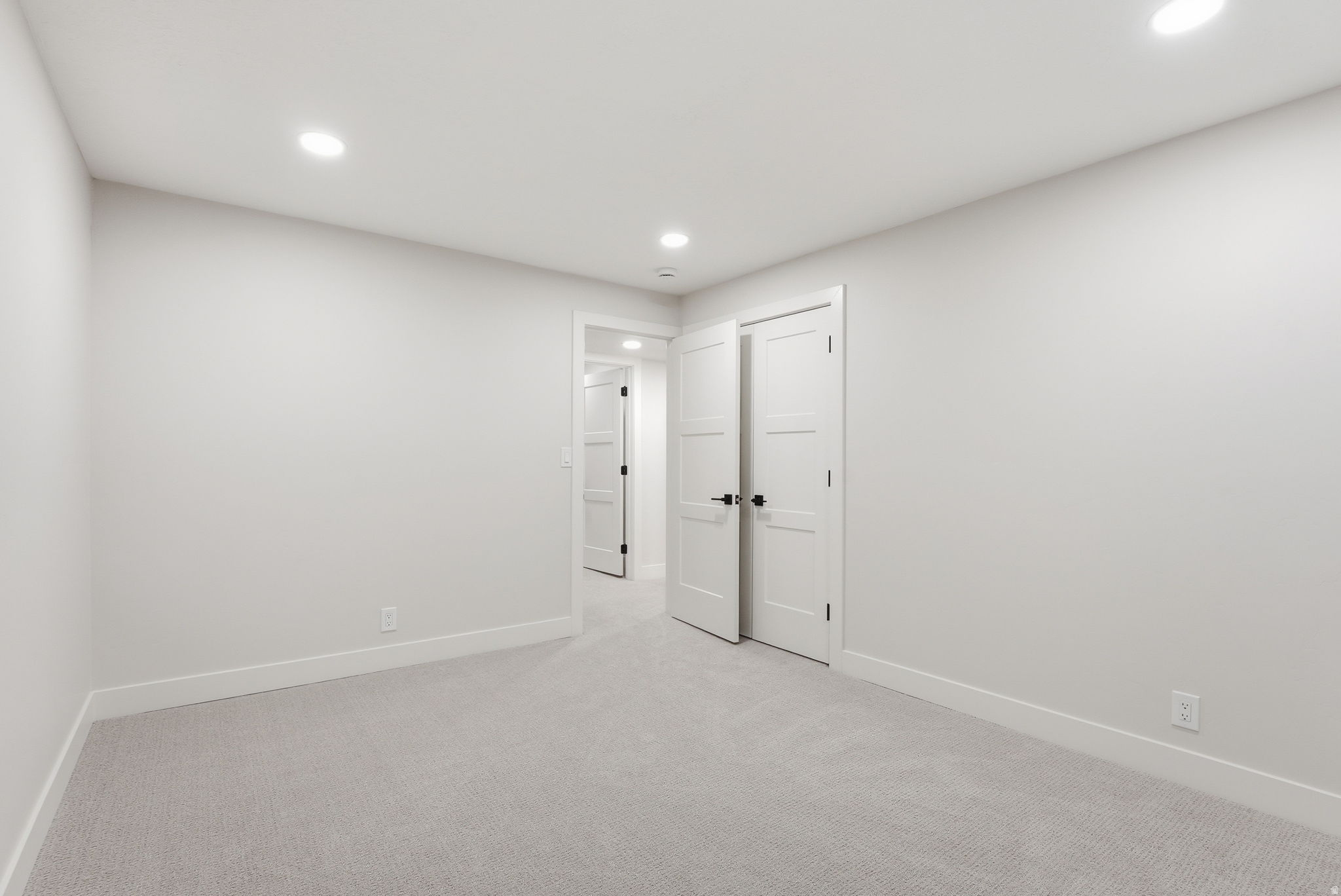 MERVILLA CONDM - Residential