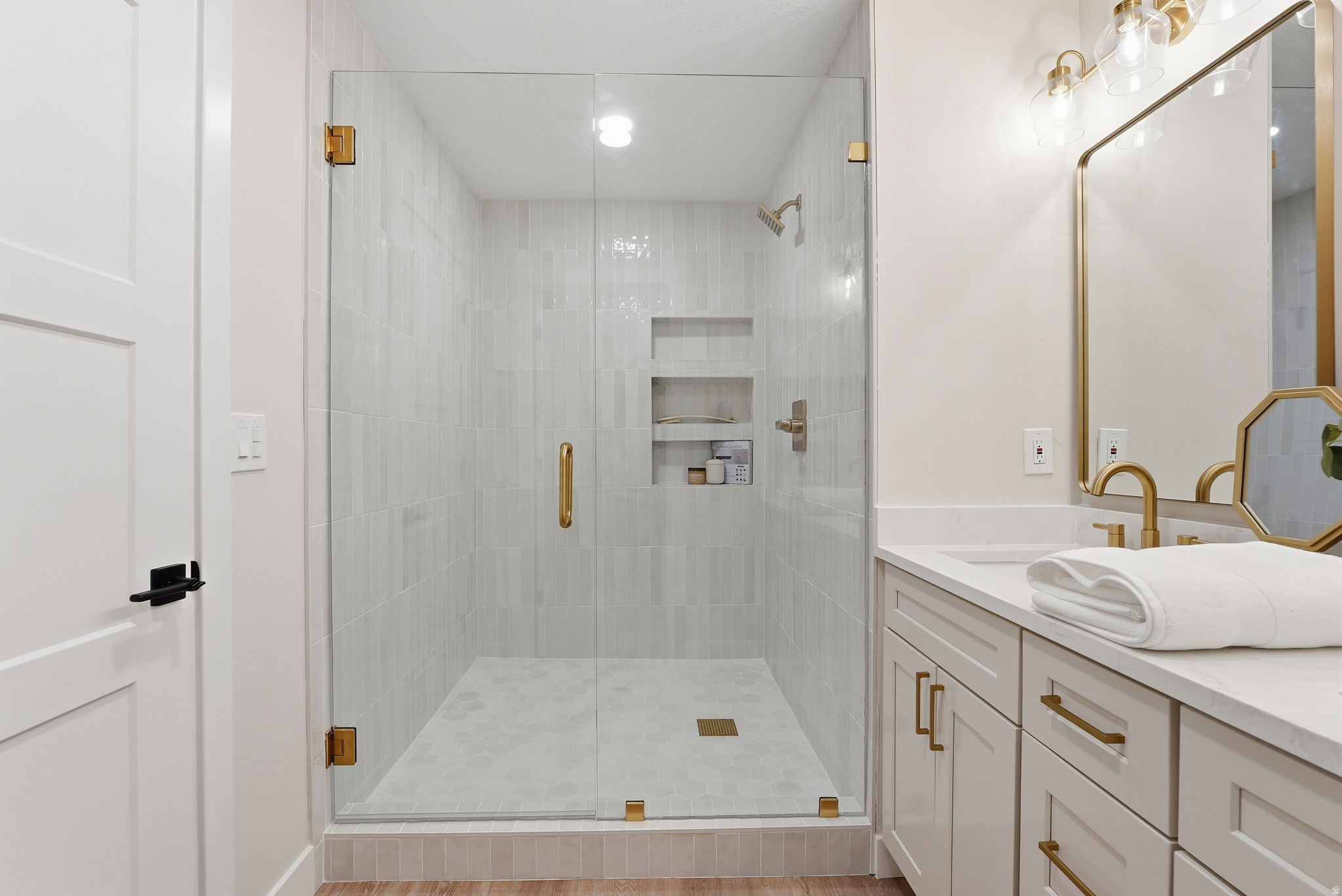 MERVILLA CONDM - Residential