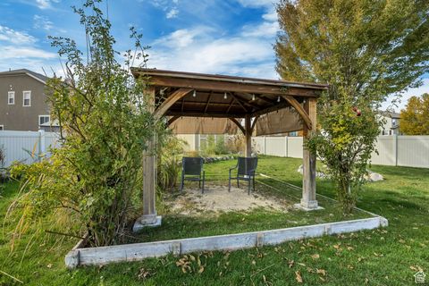 Tiny photo for 13168 S BRICKSHIRE LN, Herriman, UT 84096 (MLS # 2119304)