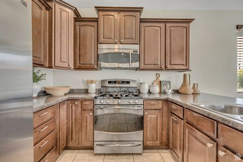 Tiny photo for 13168 S BRICKSHIRE LN, Herriman, UT 84096 (MLS # 2119304)