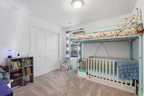 Tiny photo for 1596 W PARKVIEW DR, Syracuse, UT 84075 (MLS # 2127168)