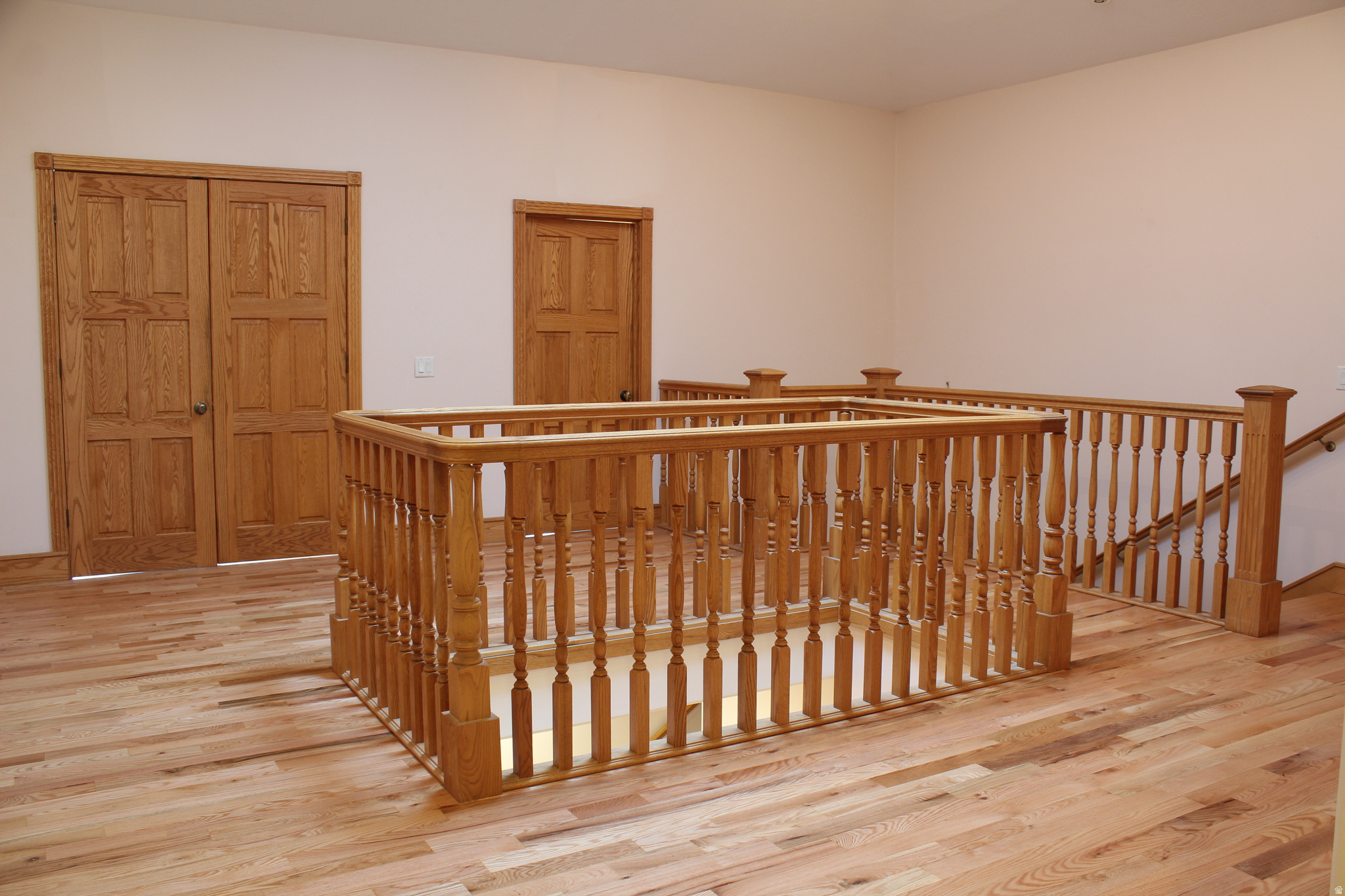 EQUESTRIAN ESTATES - Residential