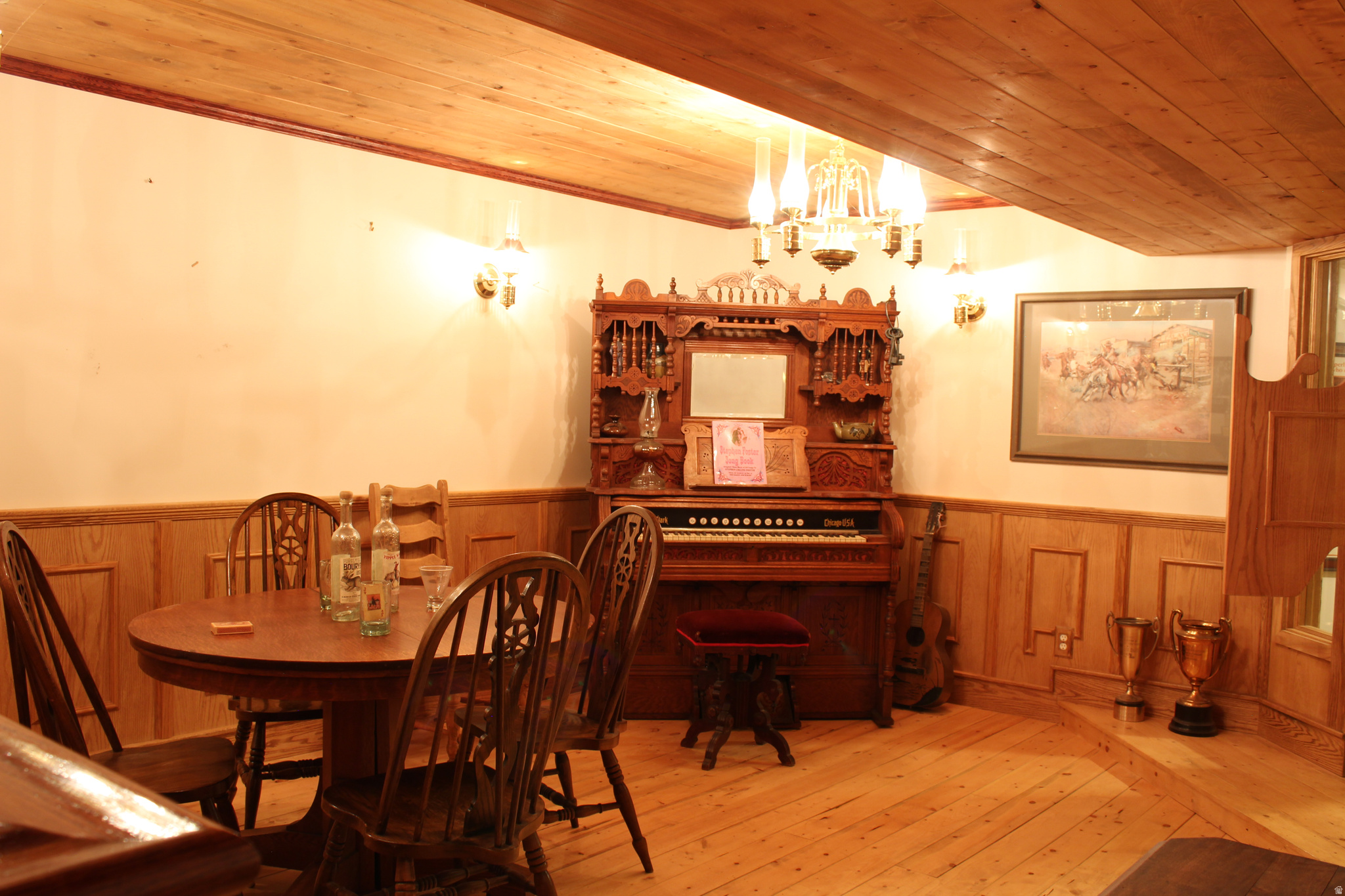 EQUESTRIAN ESTATES - Residential