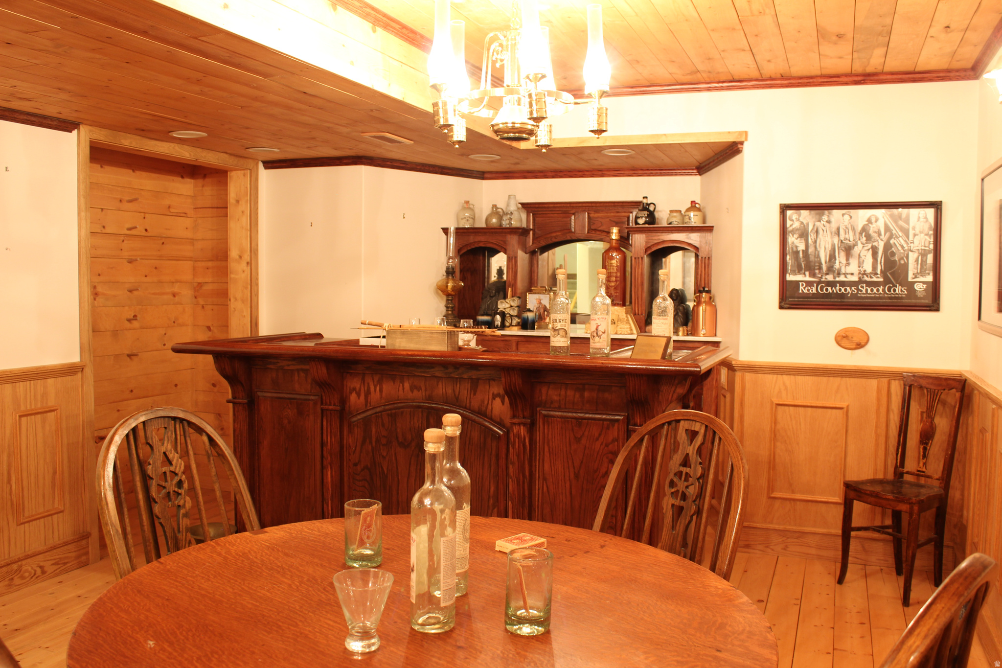 EQUESTRIAN ESTATES - Residential