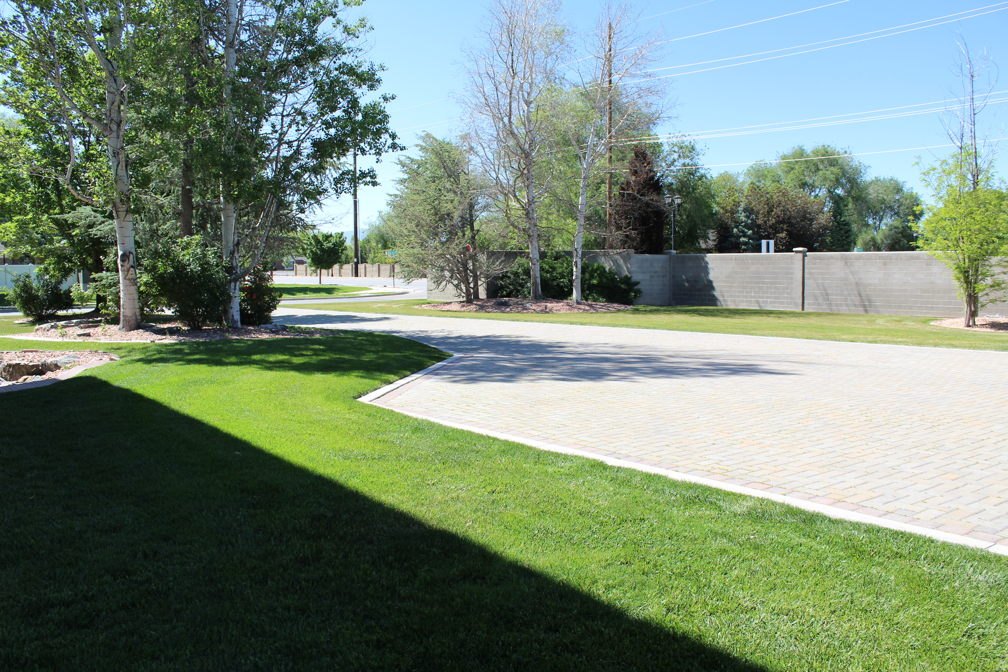 EQUESTRIAN ESTATES - Residential