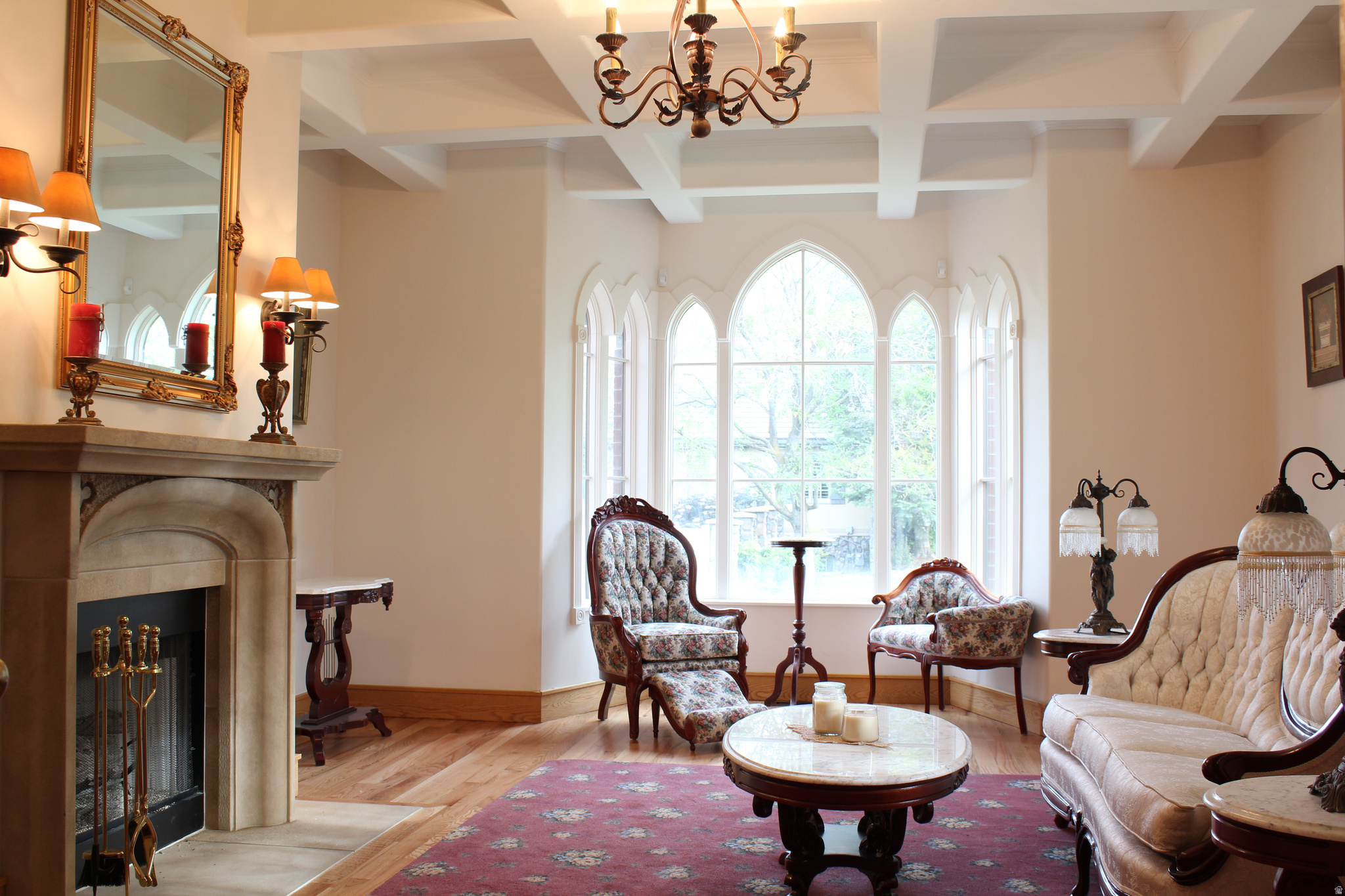 EQUESTRIAN ESTATES - Residential