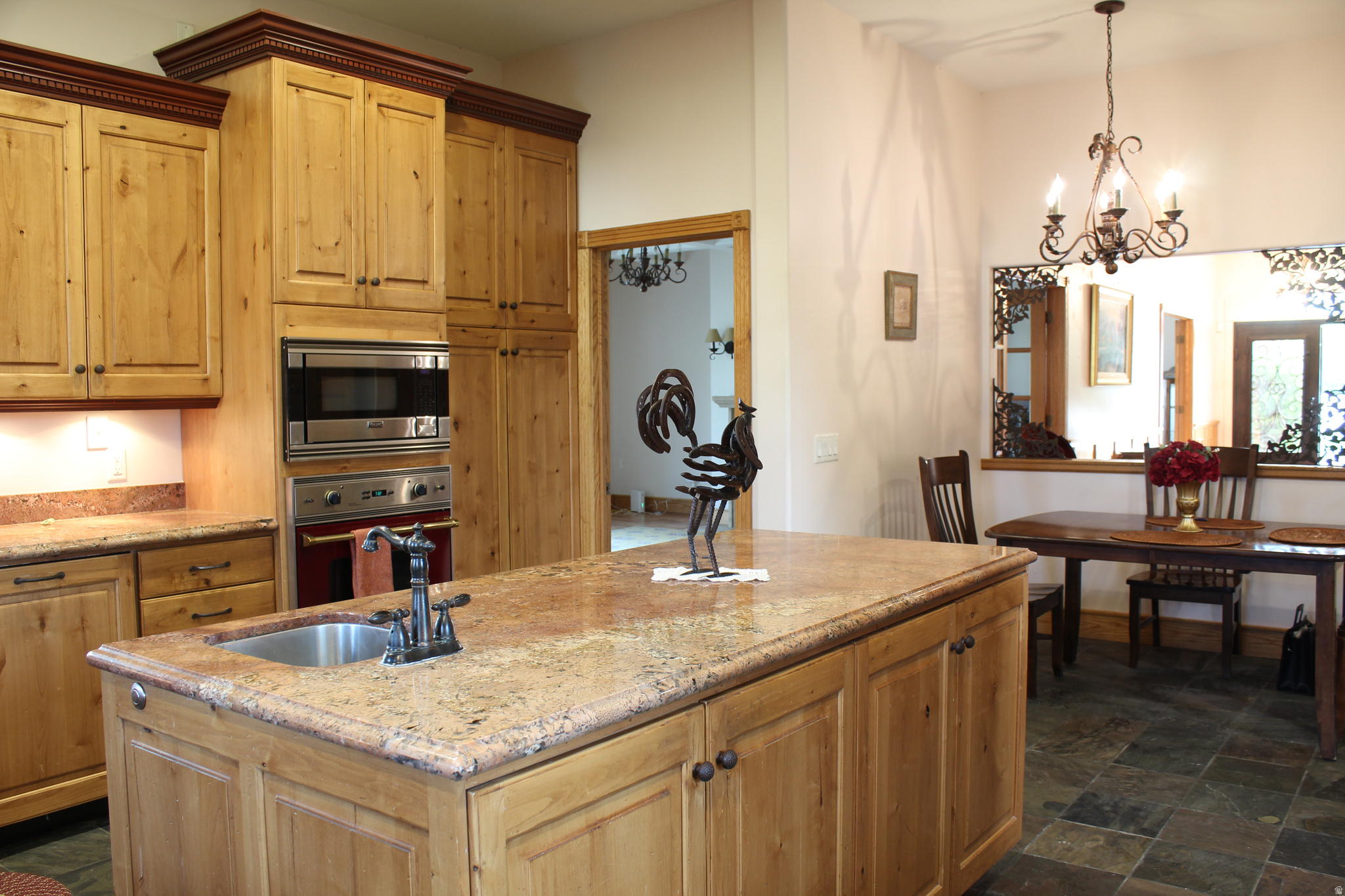 EQUESTRIAN ESTATES - Residential