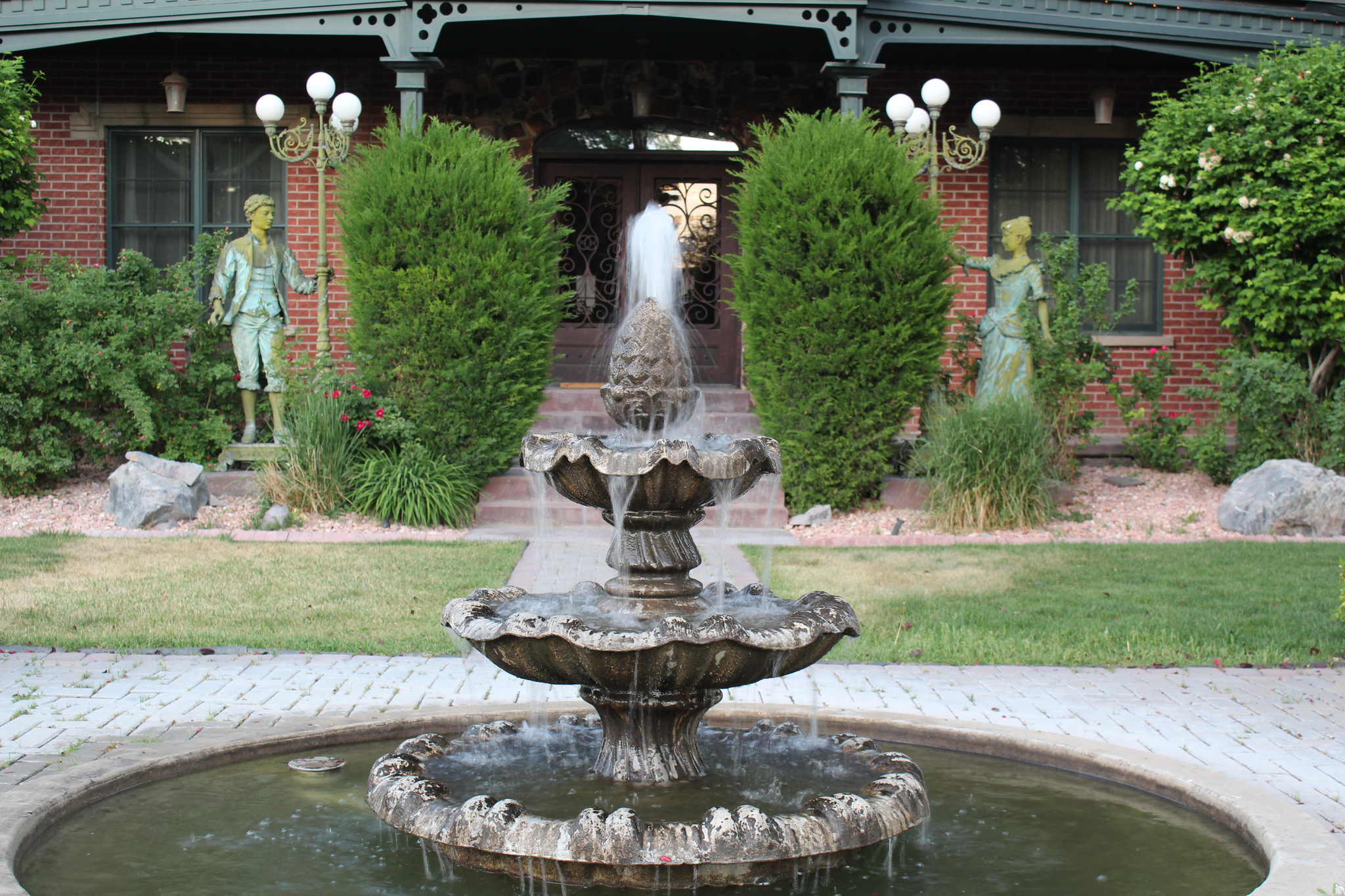 EQUESTRIAN ESTATES - Residential
