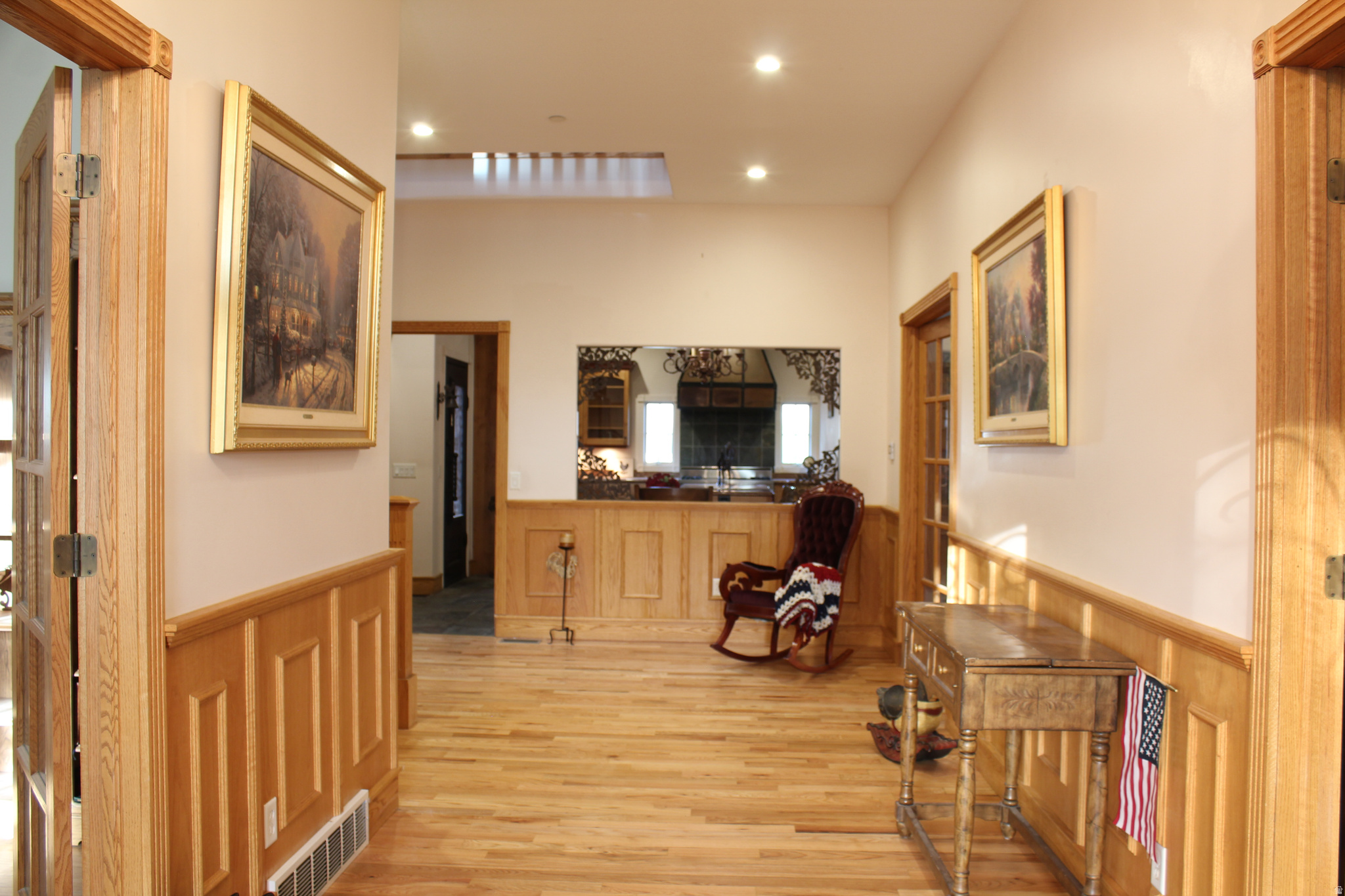 EQUESTRIAN ESTATES - Residential