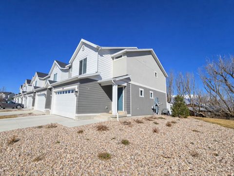 Tiny photo for 338 N STARBOARD LN, Saratoga Springs, UT 84045 (MLS # 2145116)