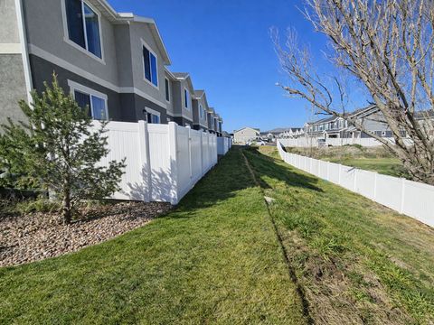 Tiny photo for 338 N STARBOARD LN, Saratoga Springs, UT 84045 (MLS # 2145116)