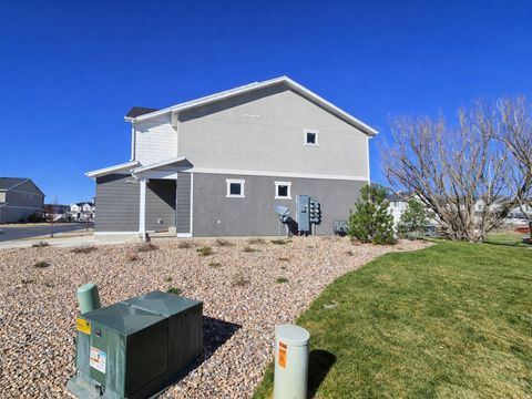 Tiny photo for 338 N STARBOARD LN, Saratoga Springs, UT 84045 (MLS # 2145116)