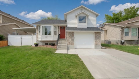 Photo of 3042 W 8565 S, West Jordan, UT 84088 (MLS # 2167102)