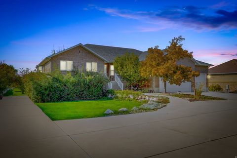 Tiny photo for 3011 N 1000 W, Pleasant View, UT 84414 (MLS # 2126245)