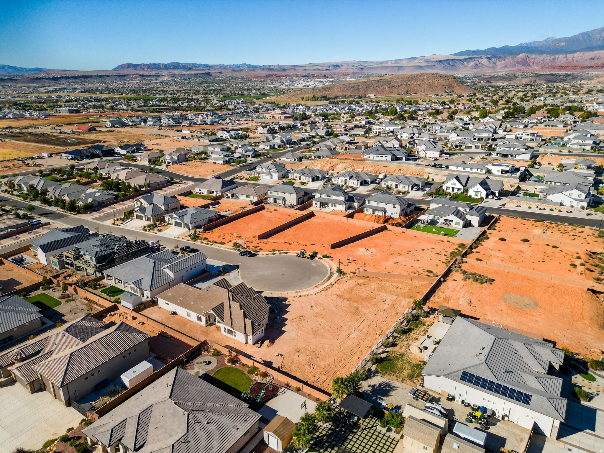 ROADRUNNER RIDGE 4 - Land