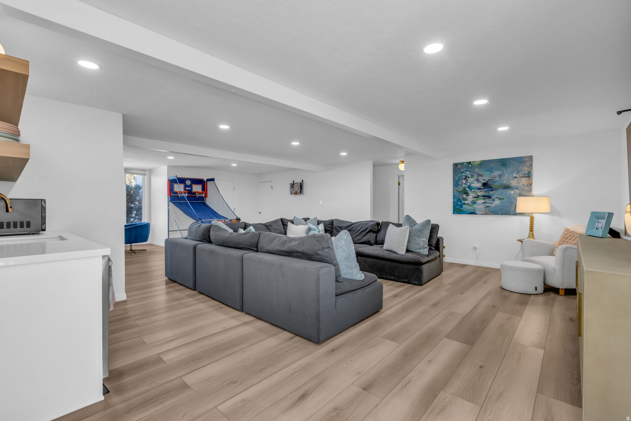 THORN-FIELD - Residential