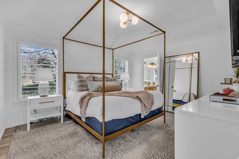 Tiny photo for 882 E WINDSOR LN N, Kaysville, UT 84037 (MLS # 2142833)