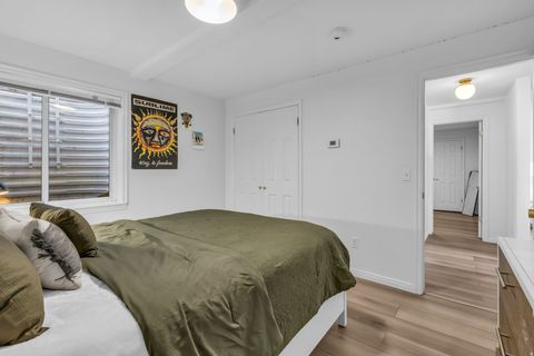 Tiny photo for 882 E WINDSOR LN N, Kaysville, UT 84037 (MLS # 2142833)