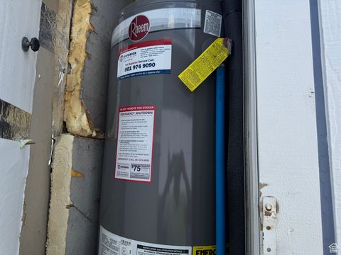 Tiny photo for 898 W LITTLE MOUNTAIN DR S, Taylorsville, UT 84123 (MLS # 2100018)