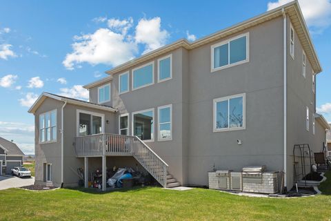 Tiny photo for 1904 S LINKS DR E, Saratoga Springs, UT 84045 (MLS # 2152035)