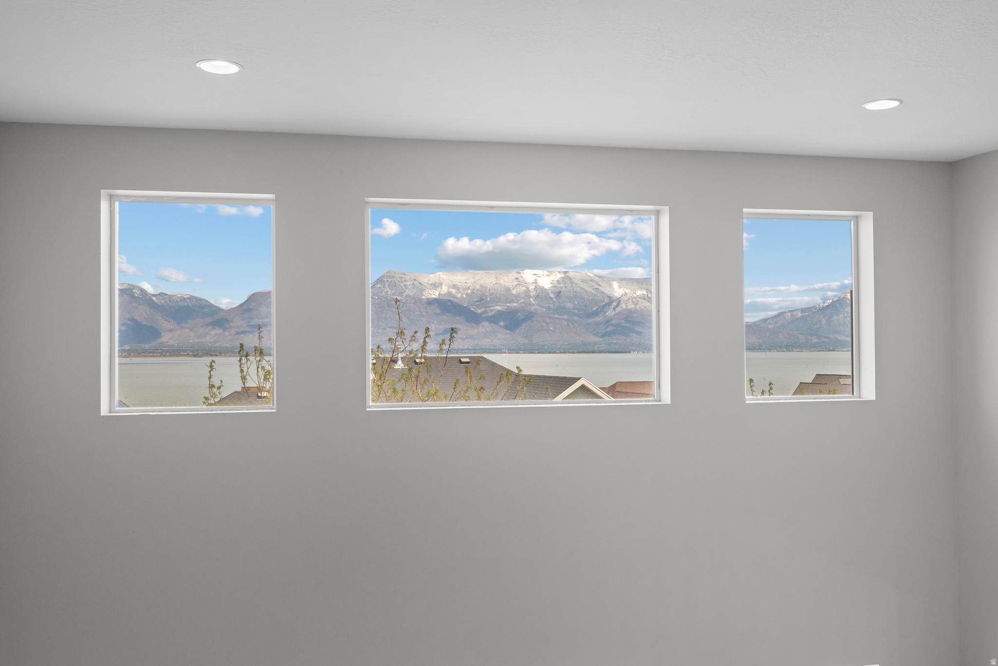 IRONWOOD AT SARATOGA - Residential