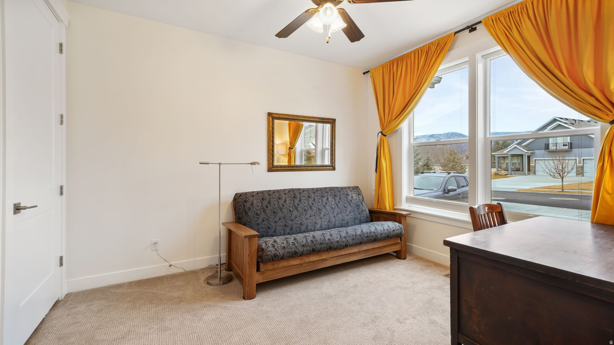 SCOTCH FIELDS - Residential