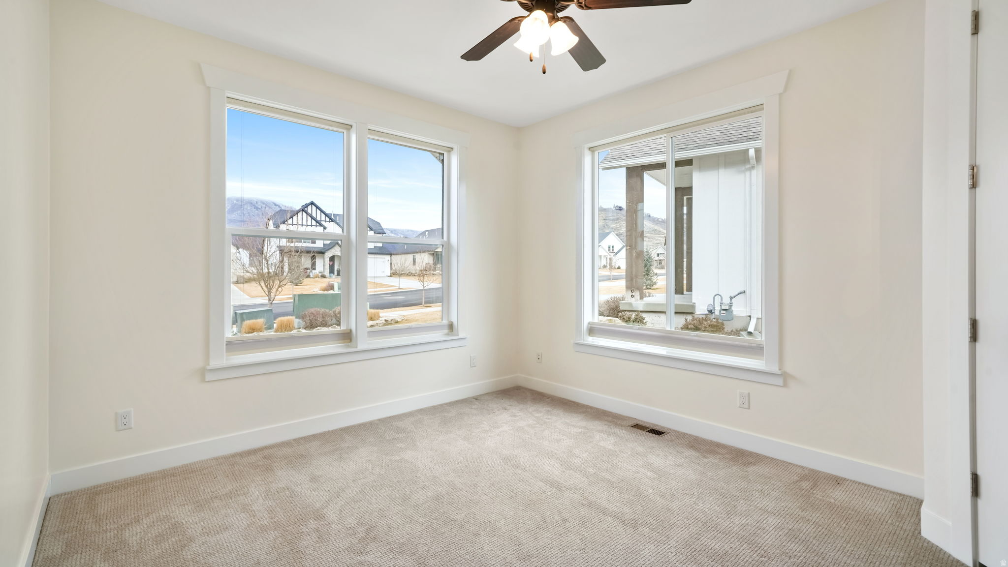 SCOTCH FIELDS - Residential