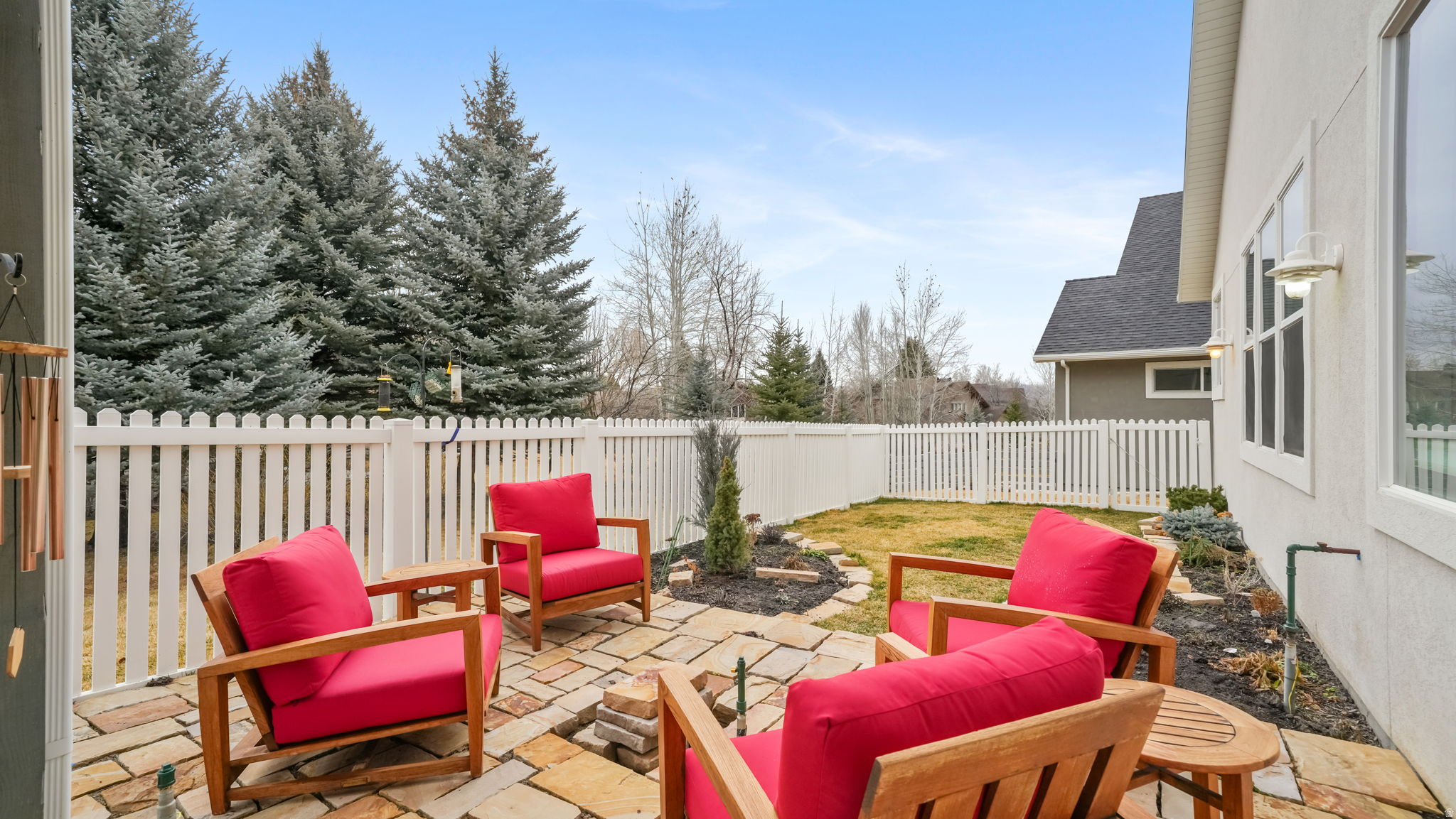 SCOTCH FIELDS - Residential