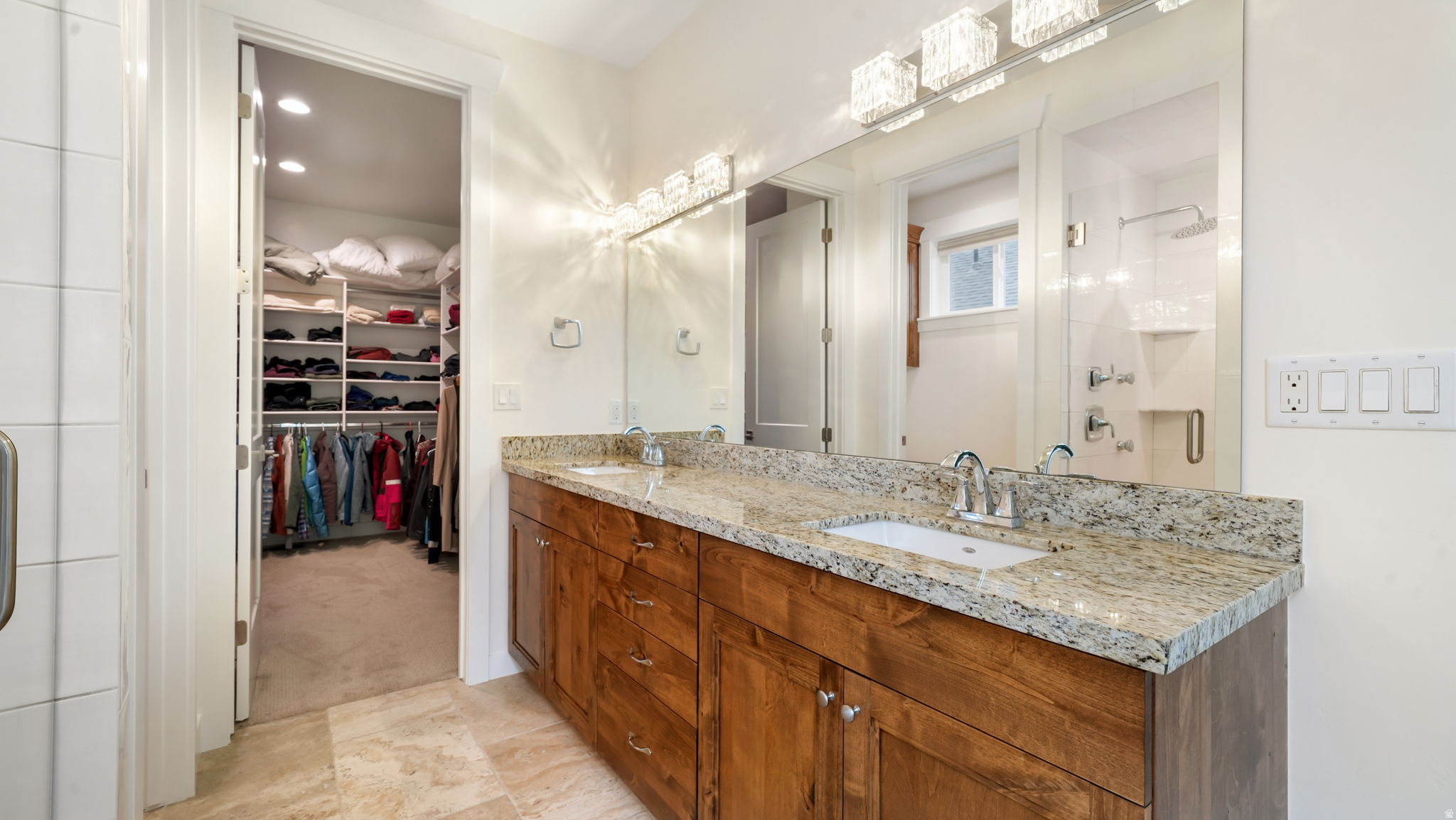 SCOTCH FIELDS - Residential