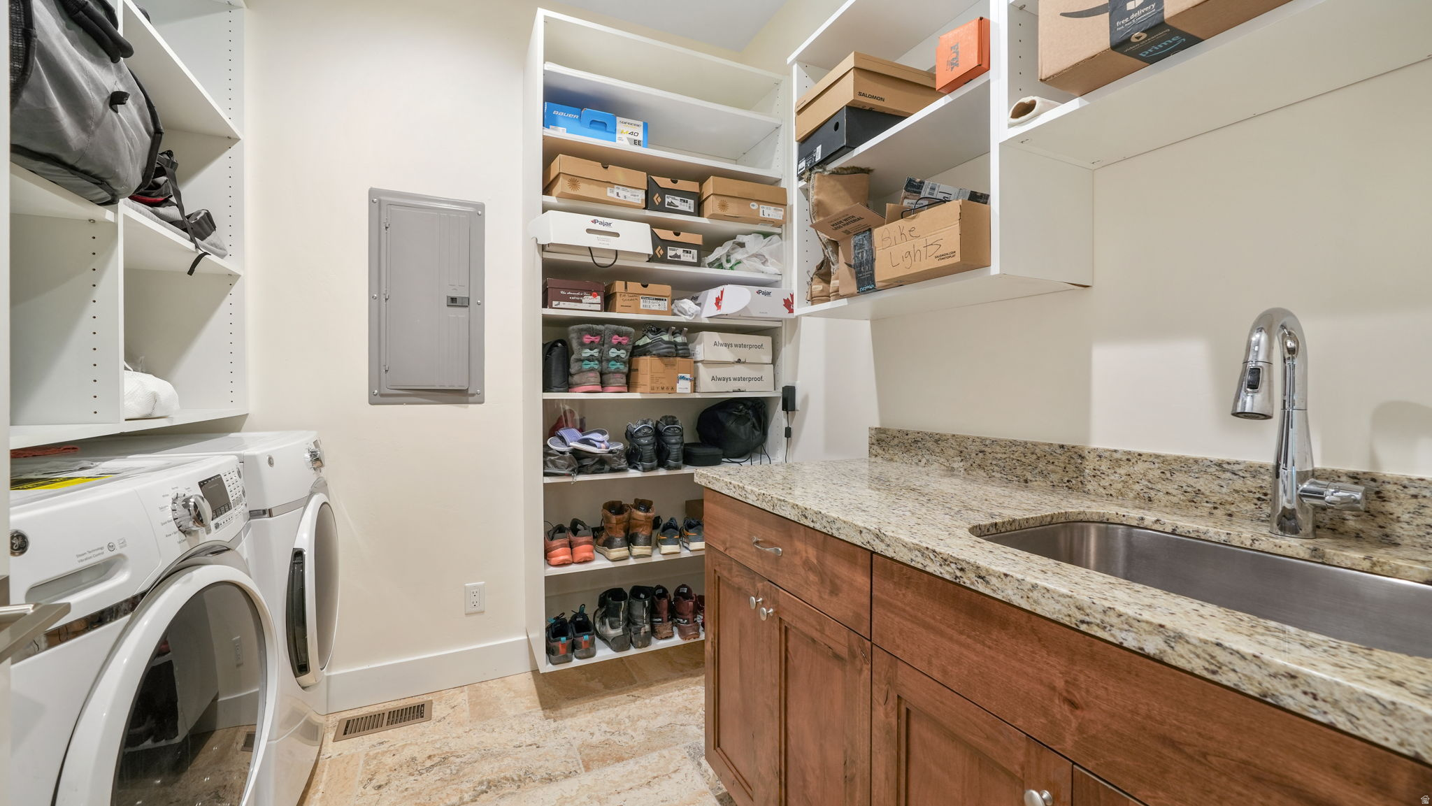 SCOTCH FIELDS - Residential