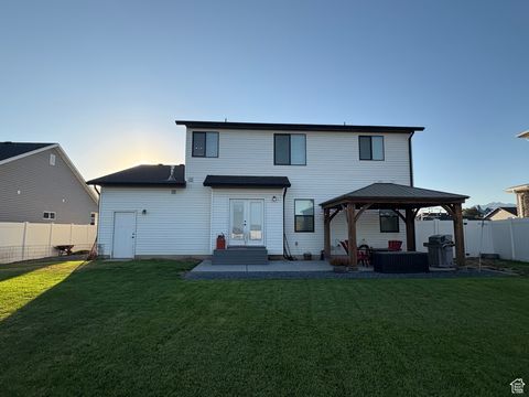 Tiny photo for 3091 N MORNING MIST LN W #161, Plain City, UT 84404 (MLS # 2101624)