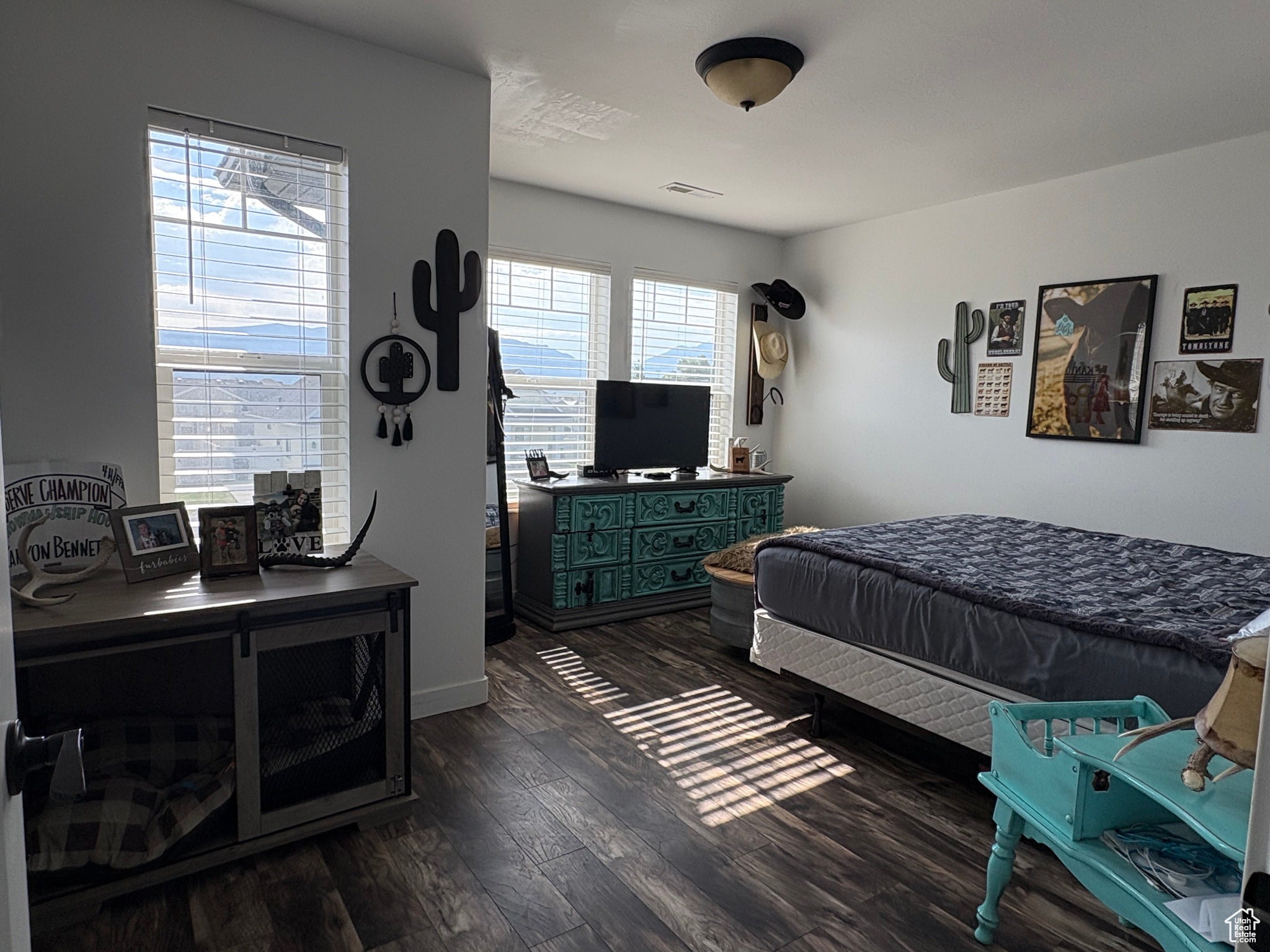 STILLCREEK VILLAGE - Residential