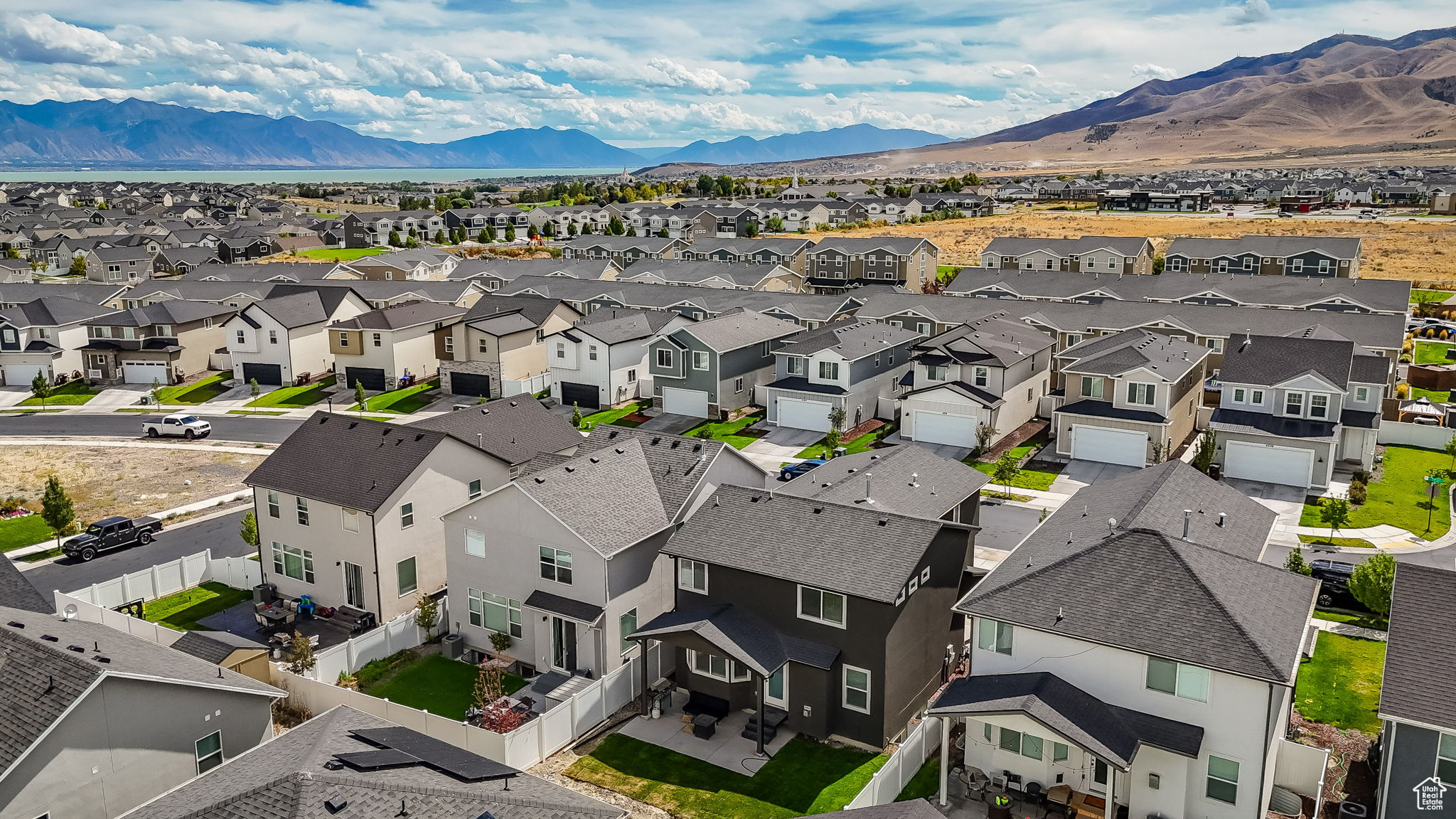 PORTERS CROSSING - Residential