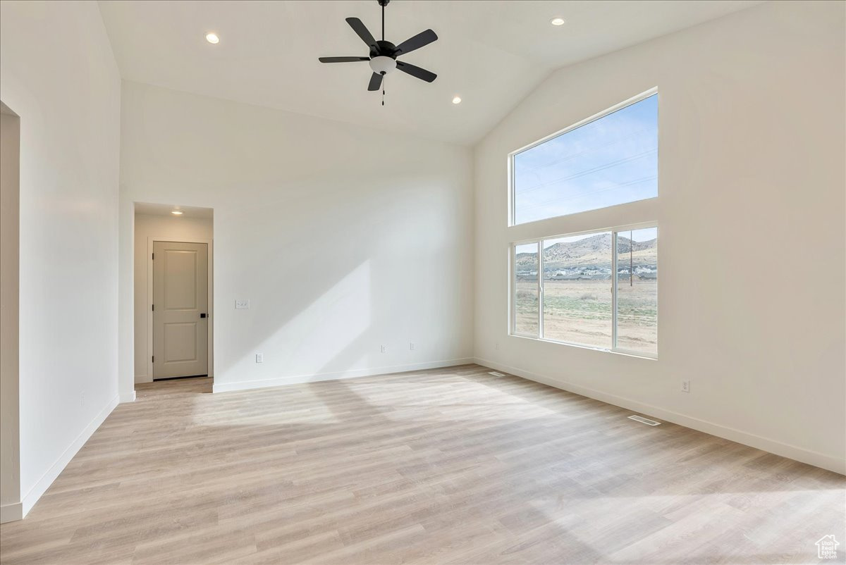 EAGLE POINT - Residential