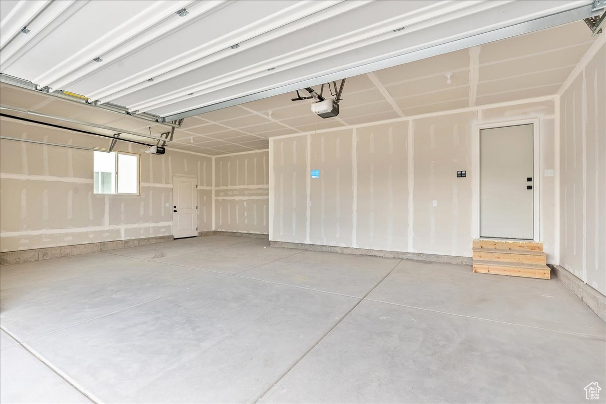 EAGLE POINT - Residential