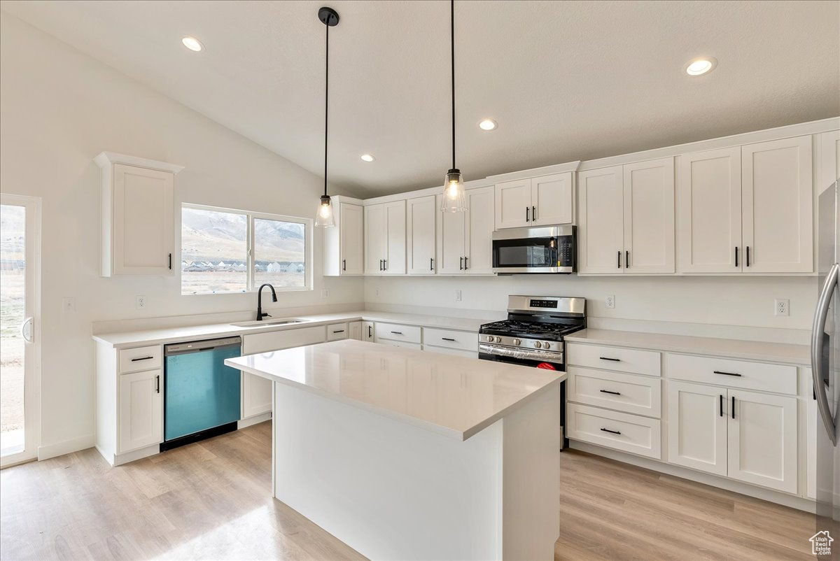 EAGLE POINT - Residential