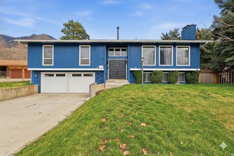 Tiny photo for 994 MOUNTAIN ROAD Rd, Ogden, UT 84404 (MLS # 2137471)