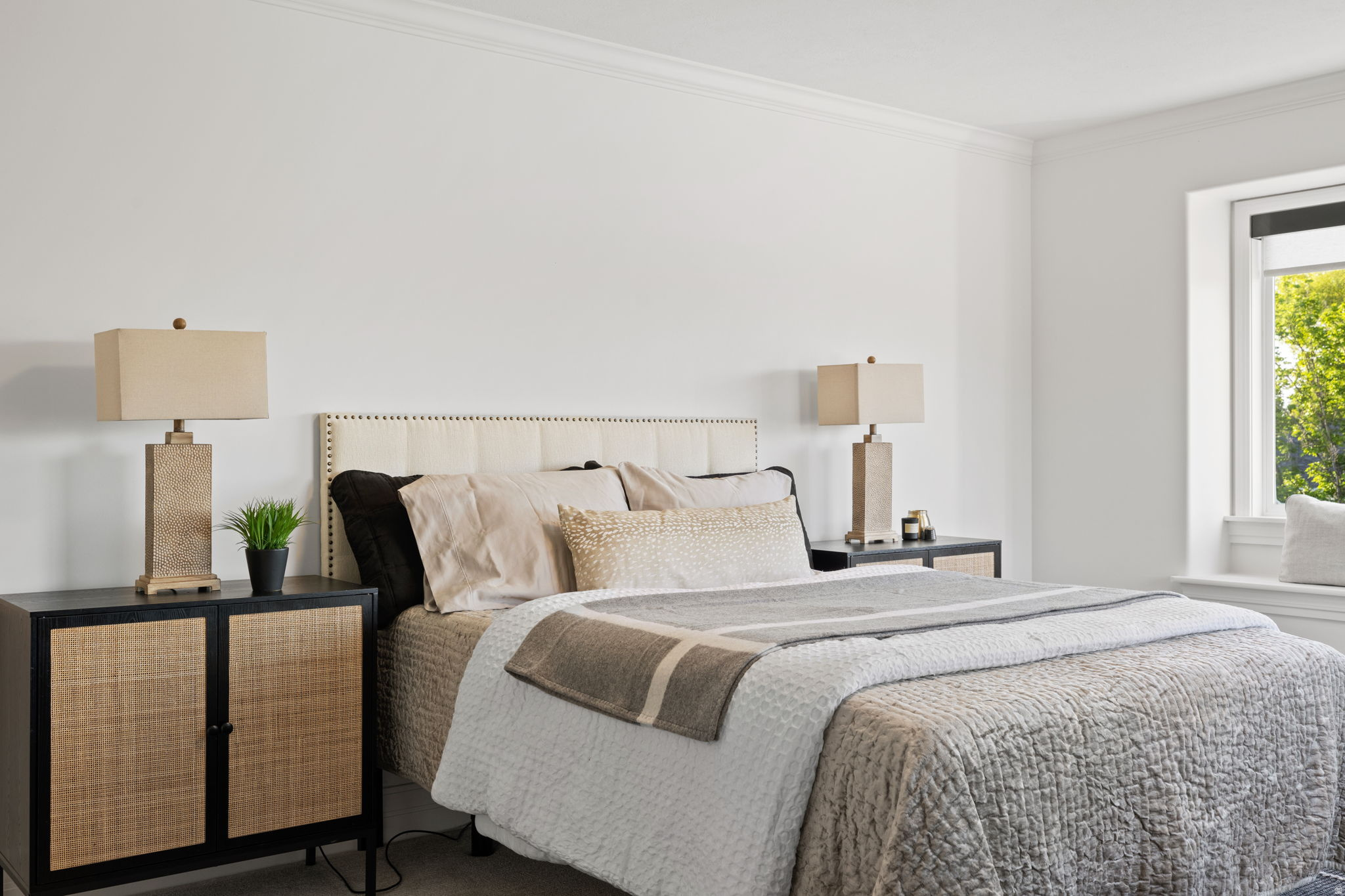 COUNTRY CLASSIC ESTATES - Residential