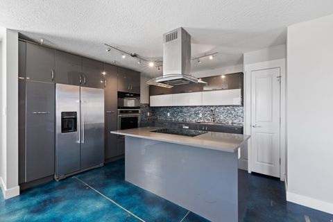 Tiny photo for 2859 W COUNTRY CLASSIC DR, Bluffdale, UT 84065 (MLS # 2141365)