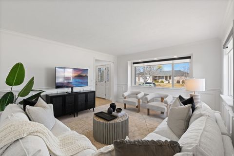 Tiny photo for 2859 W COUNTRY CLASSIC DR, Bluffdale, UT 84065 (MLS # 2141365)