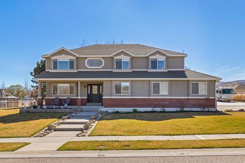 Tiny photo for 2859 W COUNTRY CLASSIC DR, Bluffdale, UT 84065 (MLS # 2141365)