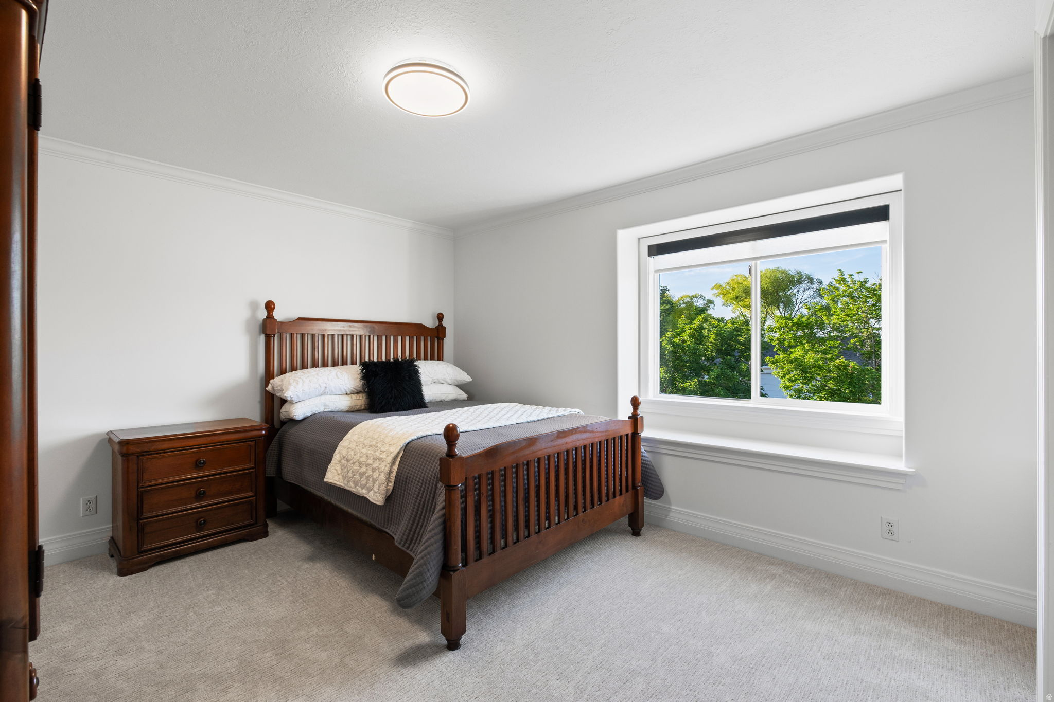 COUNTRY CLASSIC ESTATES - Residential