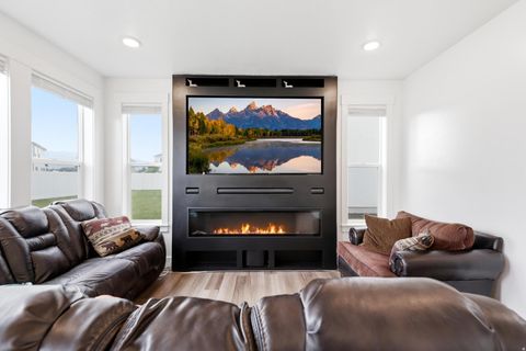 Tiny photo for 347 W ROPELATO DR, Nibley, UT 84321 (MLS # 2173727)